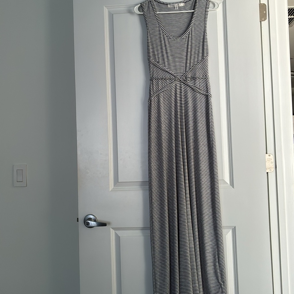 Max Studio Navy blue and White Striped maxi dress in size XS New without tag